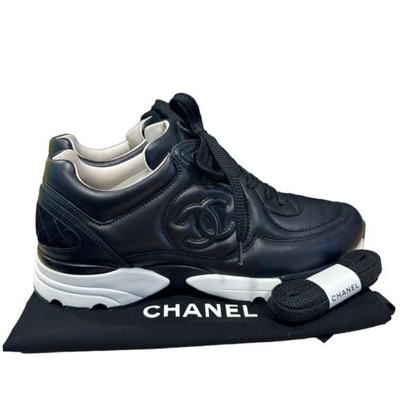 SOLD‼️Chanel Sneakers Black and White Leather 100% Authentic - Picture 2 of 16